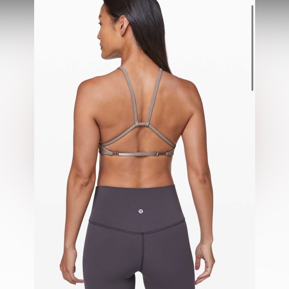Lululemon Inner Glow Bra
Half Moon